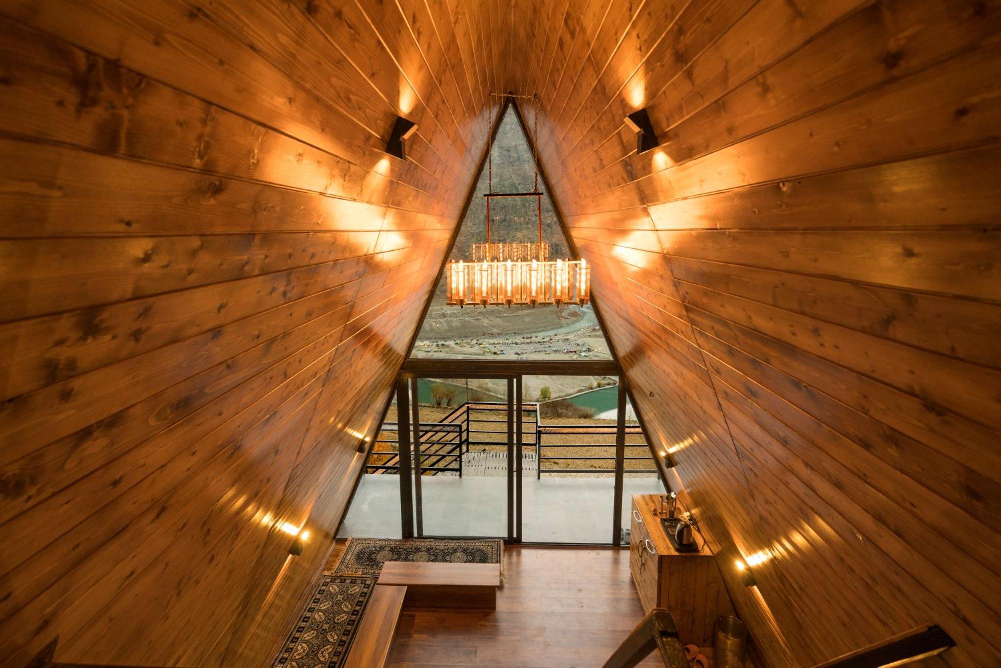 Fairyfolk Homes Sissu Extérieur photo