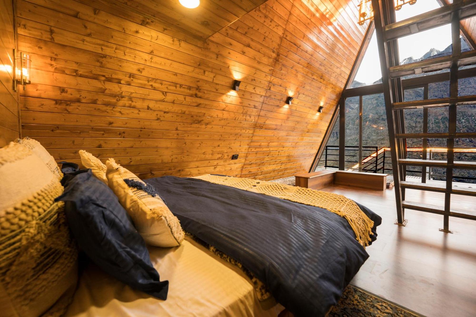 Fairyfolk Homes Sissu Extérieur photo